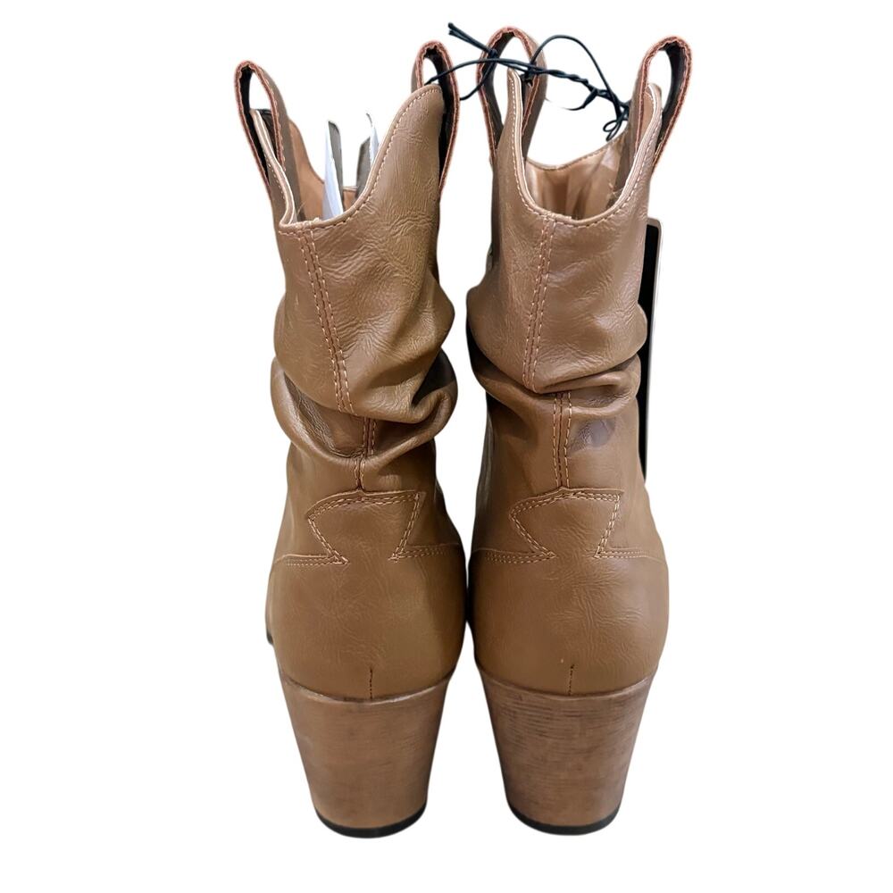 NWT Charles Albert Women’s Tan Cowboy Boots 100% Vegan Leather Modern Western 8M - Picture 5 of 8